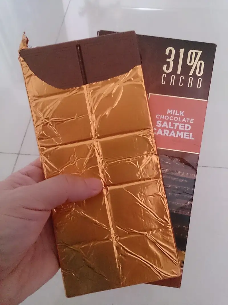 Pezzi di cioccolato al latte