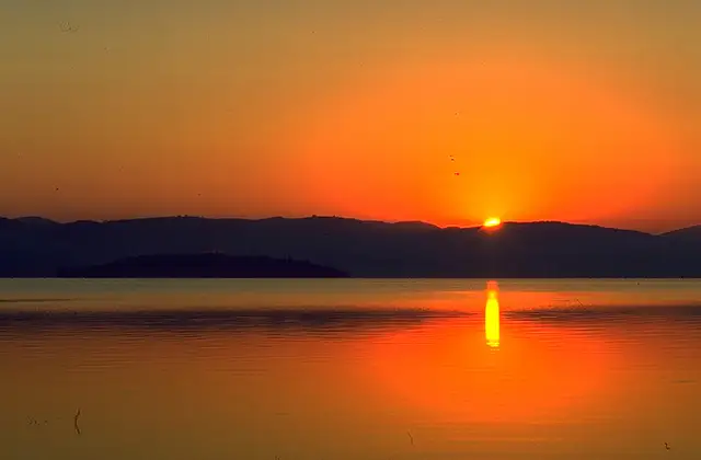 Veduta del Lago Trasimeno in Umbria
