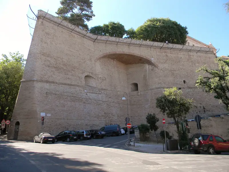 Le vie medievali sotterranee all'interno della Rocca Paolina a Perugia